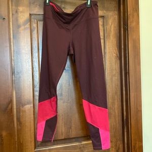 Plum colorblock leggings, JOYLAB, size L